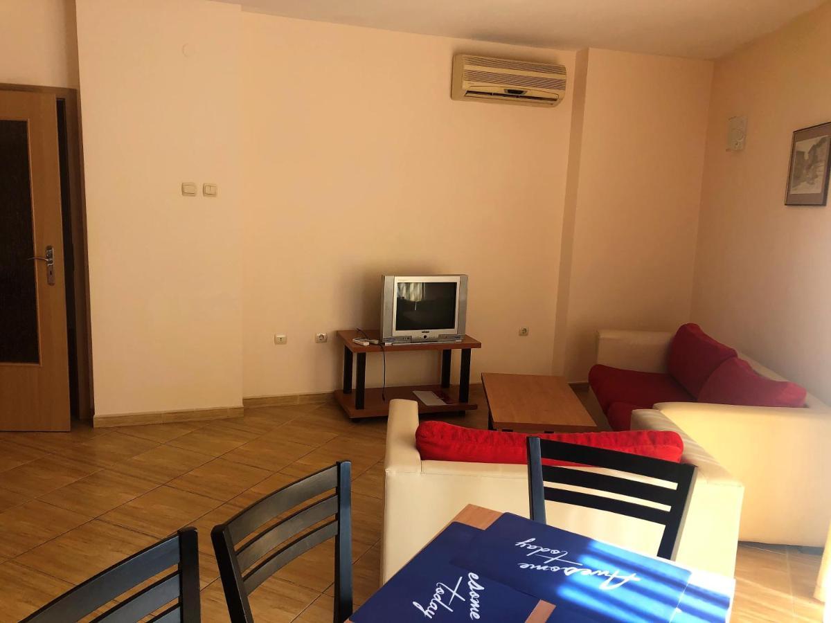 Complex Golden Dreams Aparthotel Slăntjev Brjag Exteriör bild