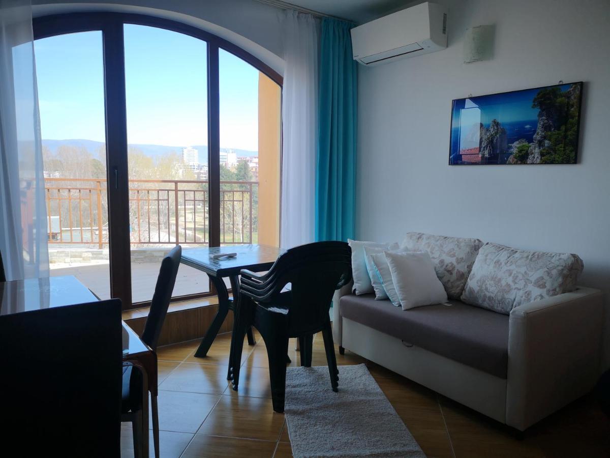 Complex Golden Dreams Aparthotel Slăntjev Brjag Exteriör bild