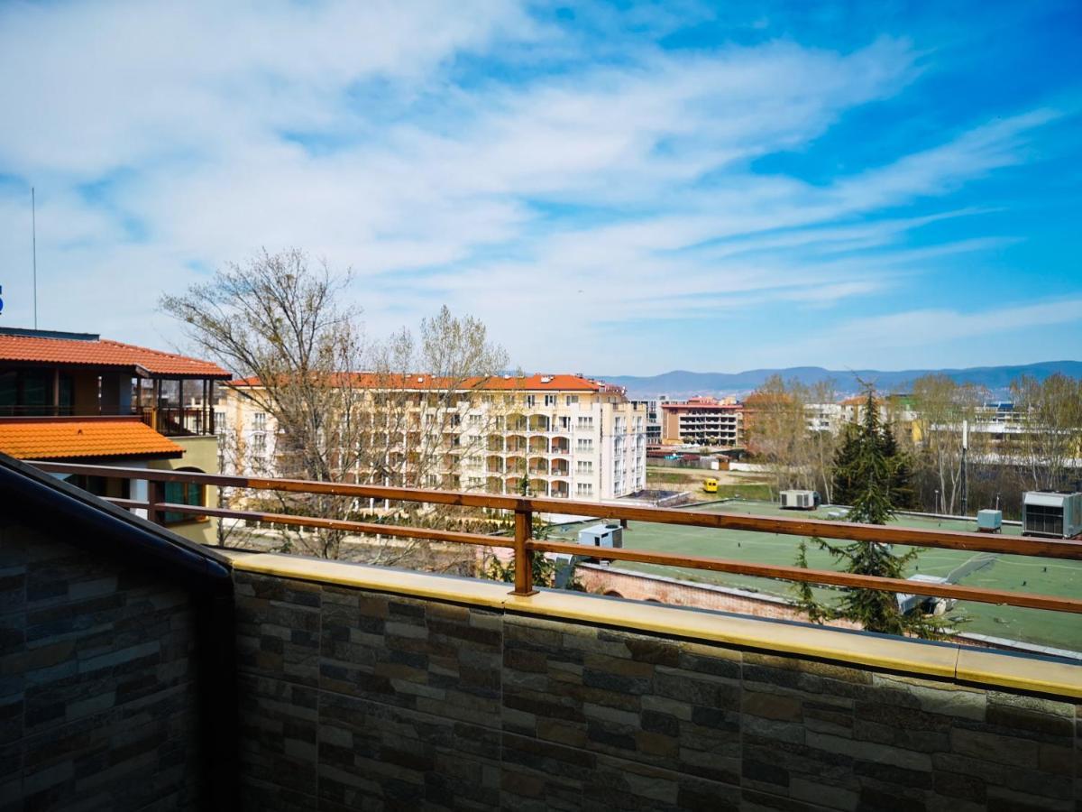 Complex Golden Dreams Aparthotel Slăntjev Brjag Exteriör bild