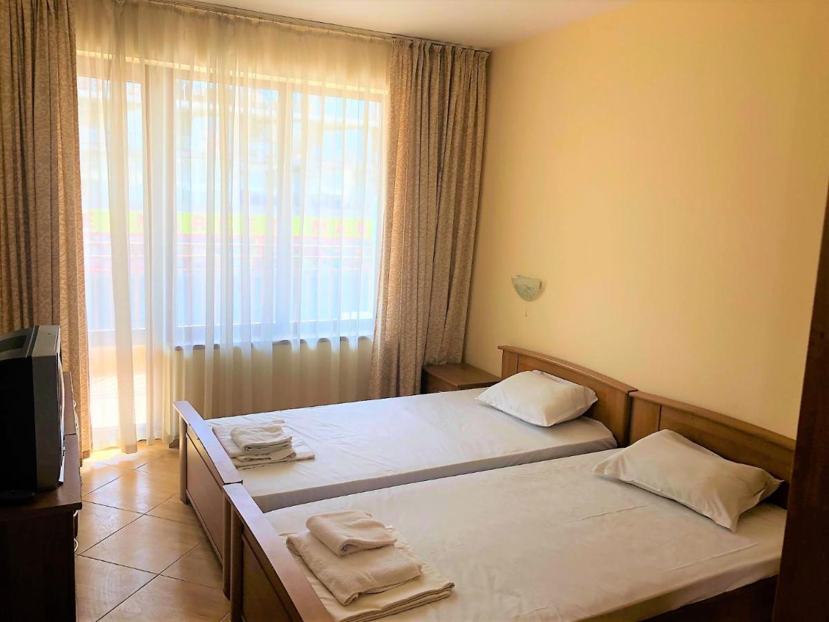 Complex Golden Dreams Aparthotel Slăntjev Brjag Exteriör bild
