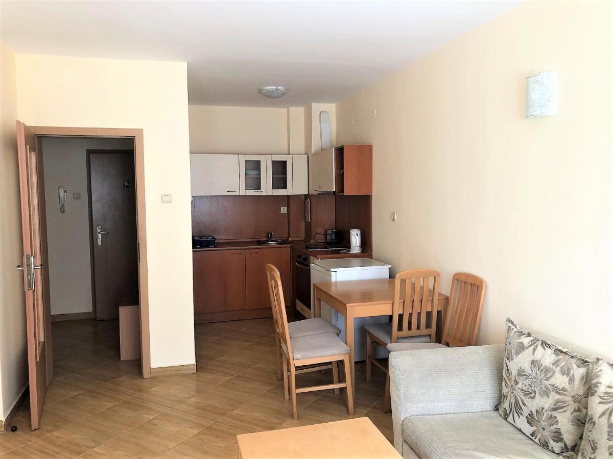 Complex Golden Dreams Aparthotel Slăntjev Brjag Exteriör bild