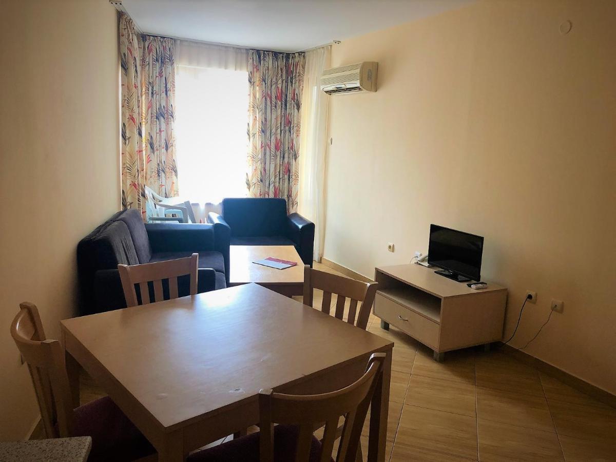 Complex Golden Dreams Aparthotel Slăntjev Brjag Exteriör bild