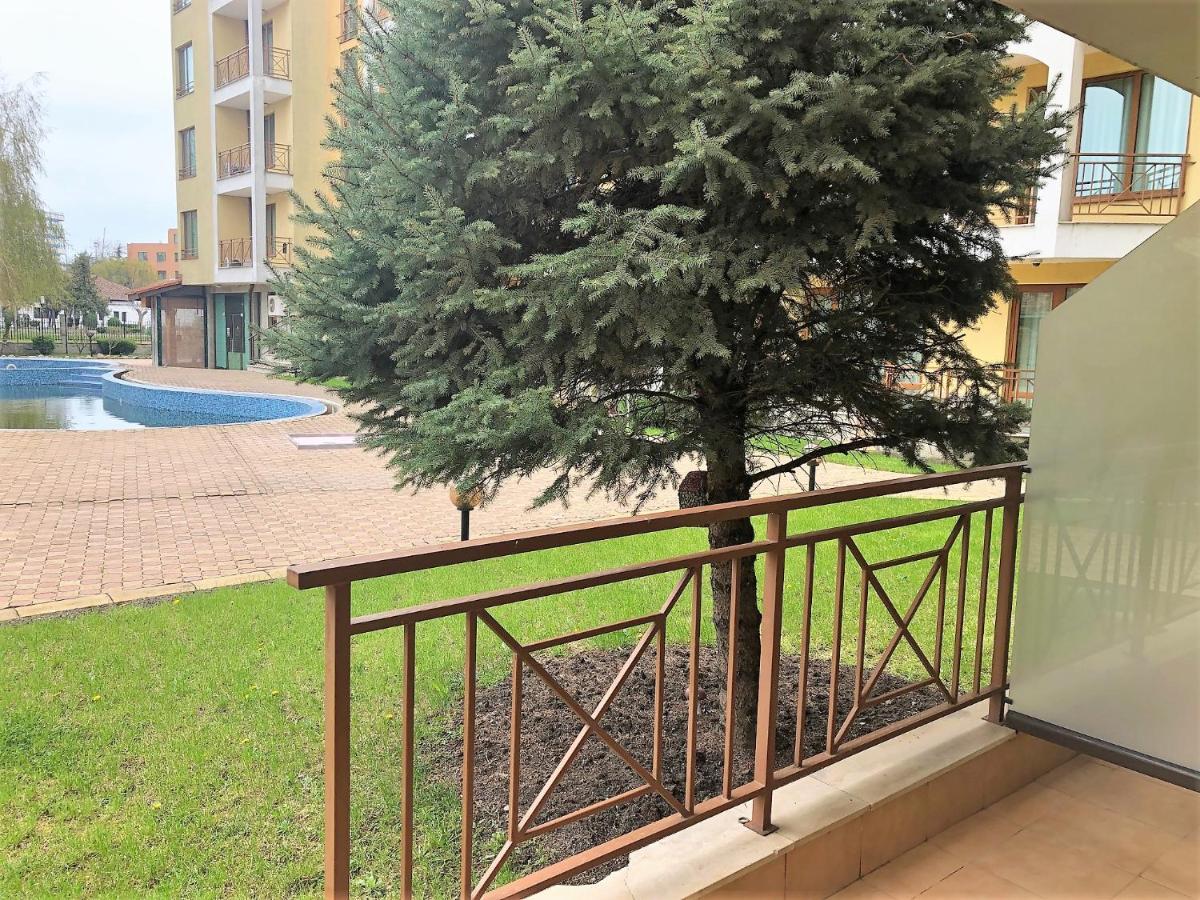 Complex Golden Dreams Aparthotel Slăntjev Brjag Exteriör bild