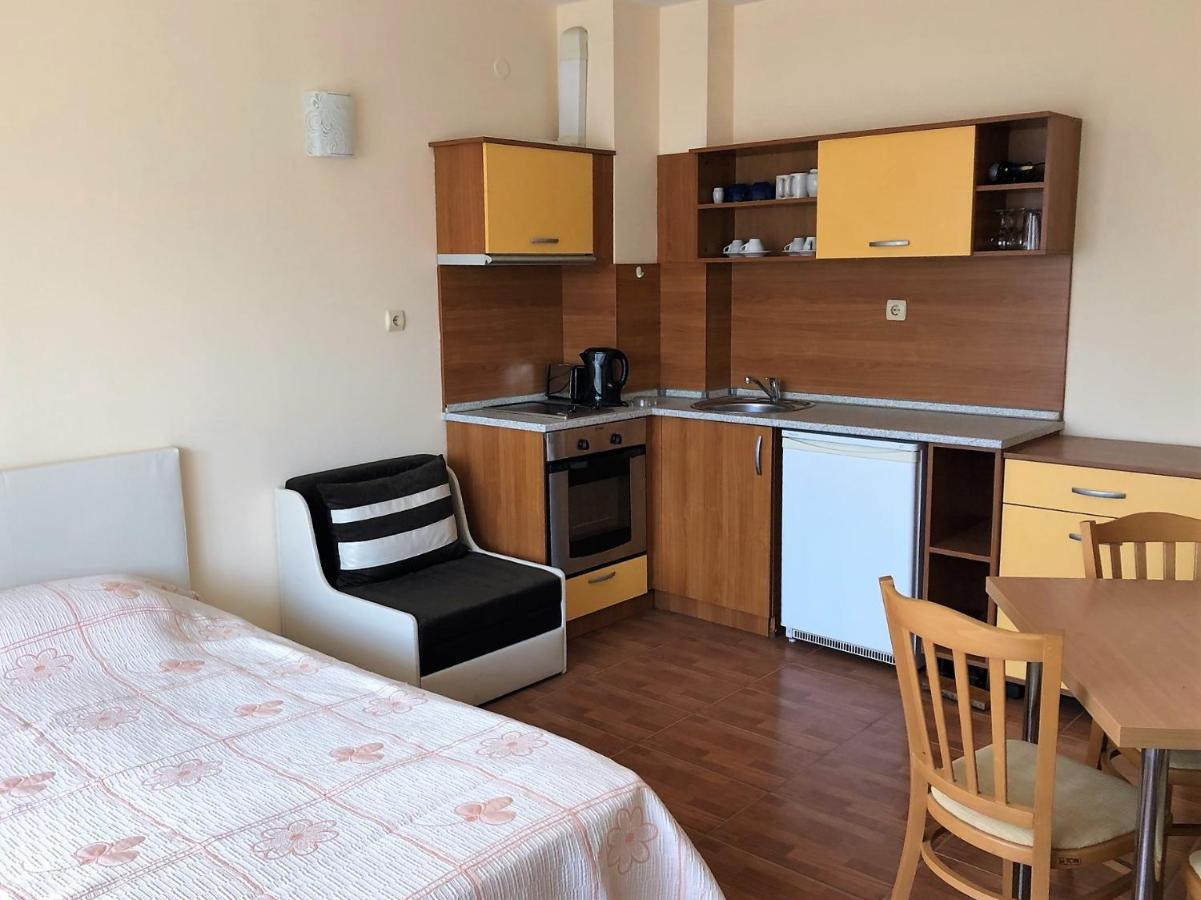 Complex Golden Dreams Aparthotel Slăntjev Brjag Exteriör bild