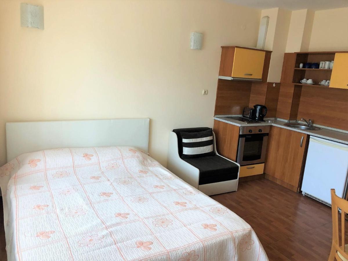 Complex Golden Dreams Aparthotel Slăntjev Brjag Exteriör bild