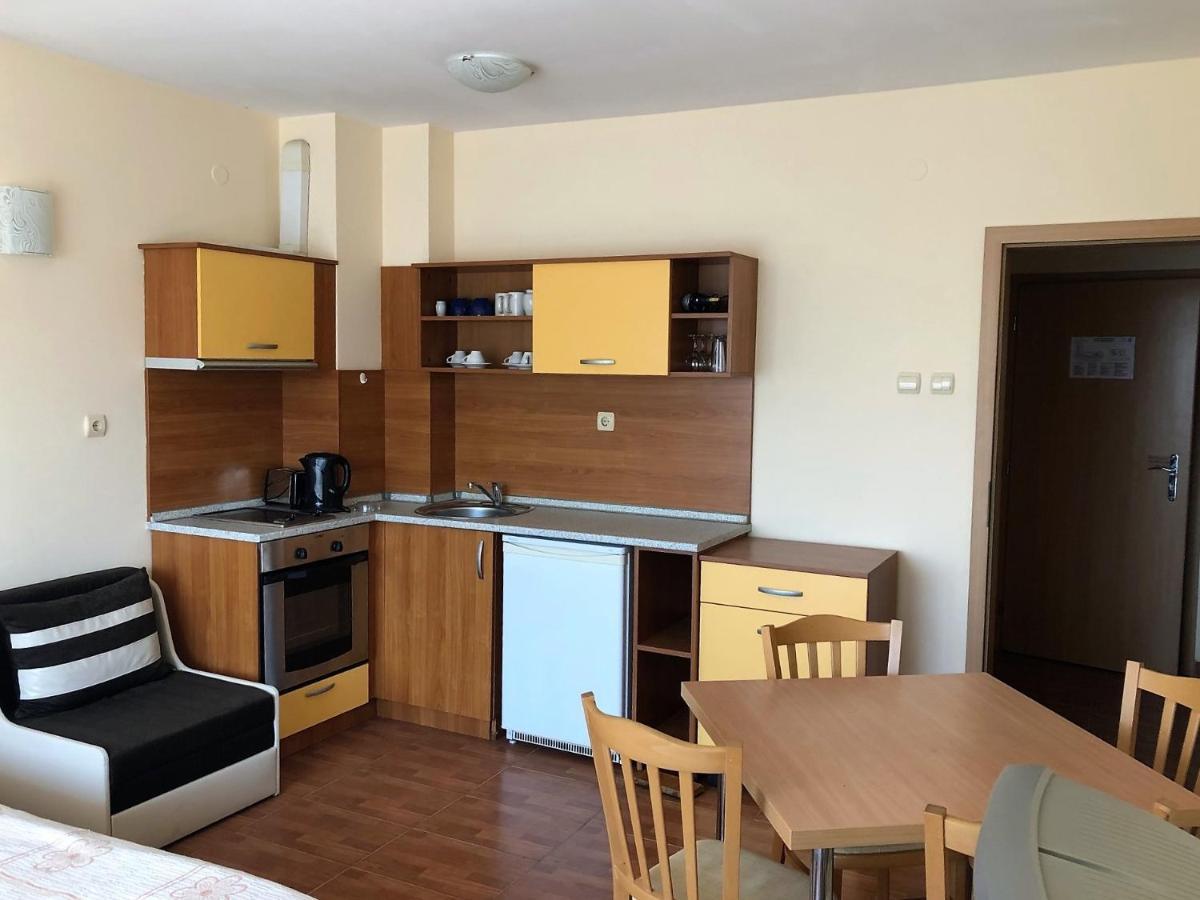 Complex Golden Dreams Aparthotel Slăntjev Brjag Exteriör bild